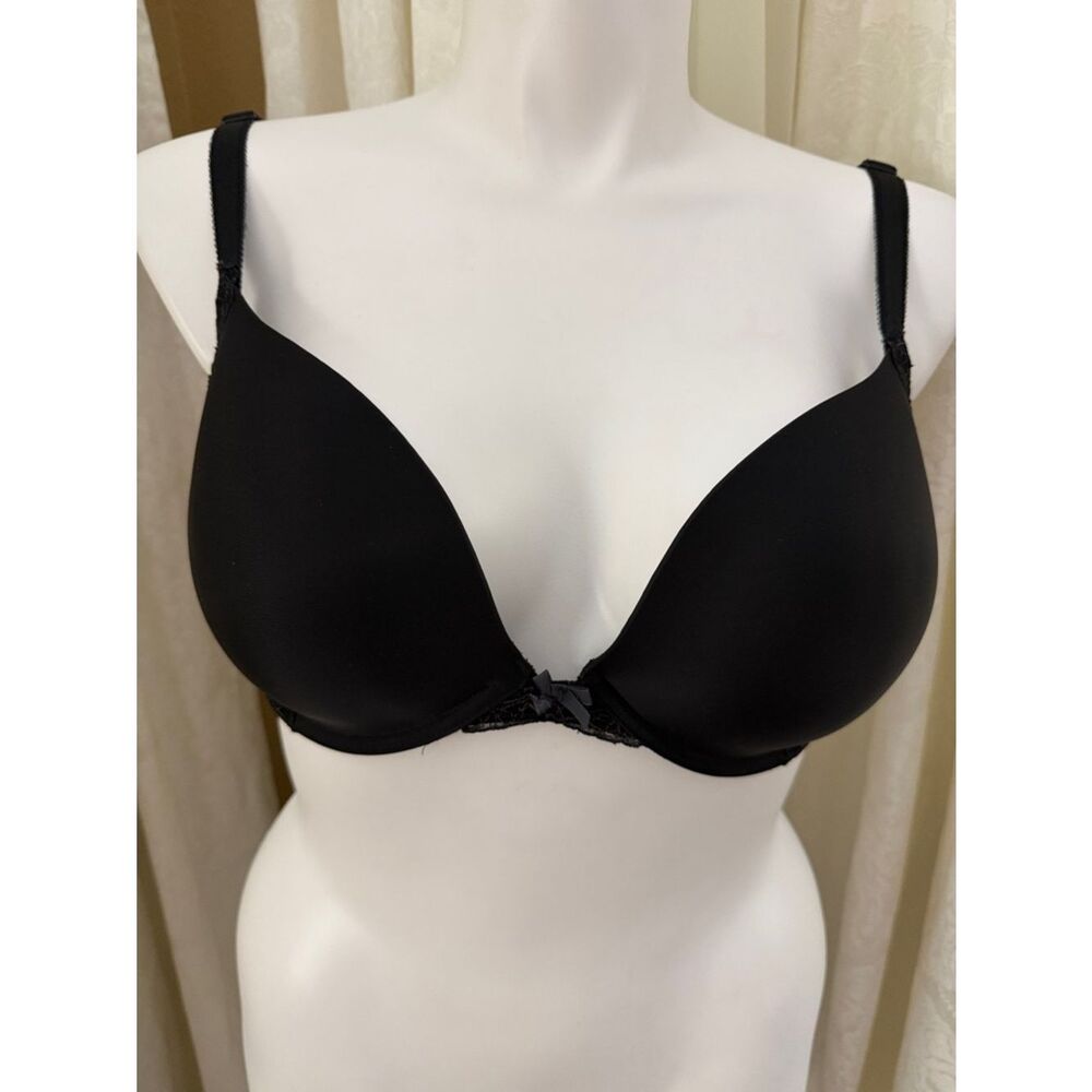 Victoria's Secret Black Smooth Padded Underwire Bra